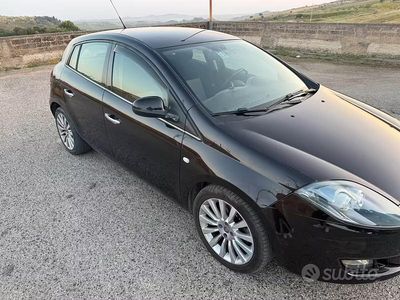 Usata Fiat Bravo Emotion 105 CV (77 kW) 2012 Nero Utilitaria