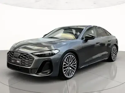 Usata Audi A5 S-Line 252 CV (185 kW) 2025 Grigio daytona perla Berlina