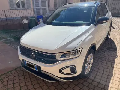 Usata VW T-Roc Edition 116 CV (85 kW) 2025 Bianco SUV