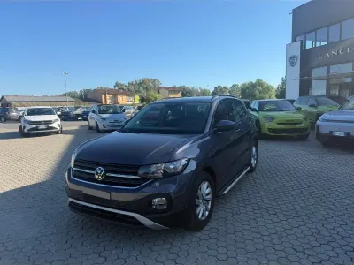 Usata VW T-Cross Advance 110 CV (80 kW) 2022 Grigio SUV