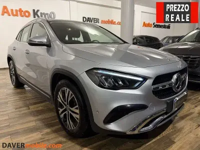 Usata Mercedes GLA180 Advanced 116 CV (85 kW) 2025 Grigio SUV
