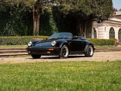 Usata Porsche 911 Speedster 231 CV (169 kW) 1989 Zweischichtschwarz Cabrio
