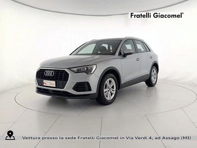 Usata Audi Q3 Comfort 150 CV (110 kW) 2022 Argento metallizzato SUV