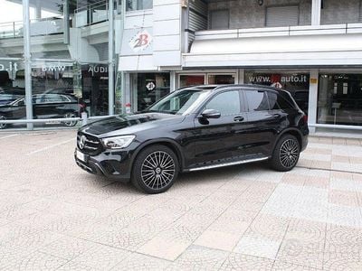 Usata Mercedes GLC300 245 CV (180 kW) 2021 Nero SUV