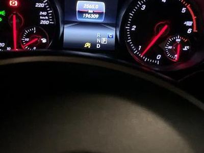 Begagnad Mercedes CLA200 Shooting Brake 136 HK (100 kW) 2017 Vit Kombi