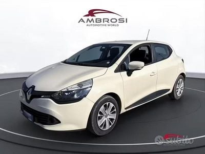 Usata Renault Clio IV Life 75 CV (55 kW) 2016 Marrone Utilitaria