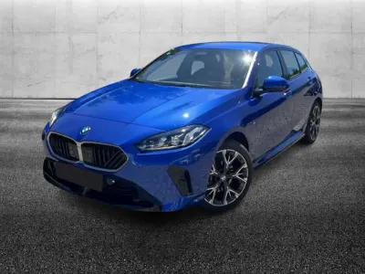 Usata BMW 120 M Sport 150 CV (110 kW) 2025 Blu/azzurro Utilitaria