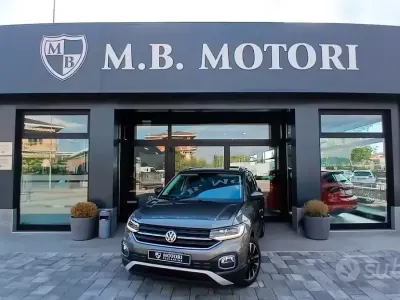 Usata VW T-Cross Style 116 CV (85 kW) 2019 Grigio SUV