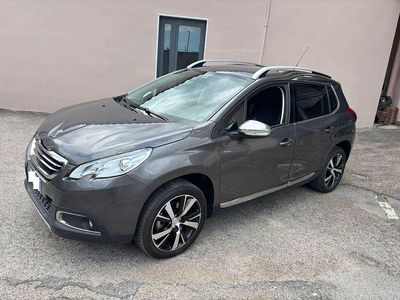 Usata Peugeot 2008 Allure 121 CV (88 kW) 2015 Grigio SUV