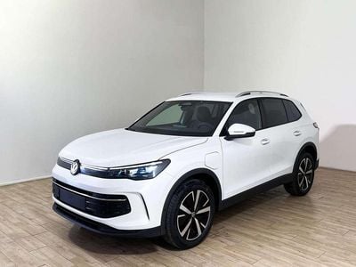 Nuova VW Tiguan Edition 204 CV (150 kW) 2026 Bianco SUV