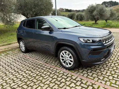 Käytetty Jeep Compass Longitude 131 HP (96 kW) 2021 Sininen Katumaasturi