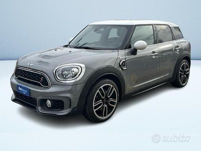 Usata Mini Cooper SD Countryman Hype 190 CV (139 kW) 2017 Grigio metallizzato SUV