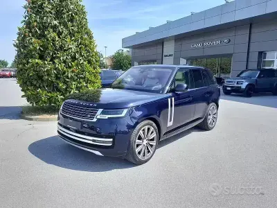 Usata Land Rover Range Rover Autobiography 248 CV (182 kW) 2023 Blu SUV
