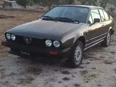 Usata Alfa Romeo Alfetta 130 CV (95 kW) 1984 Marrone Coupé
