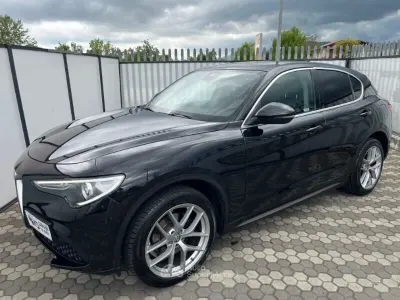 Usata Alfa Romeo Stelvio 280 CV (205 kW) 2017 Nero SUV