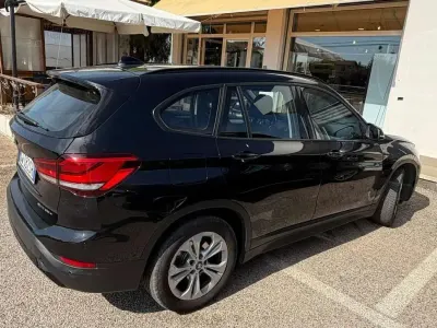 Usata BMW X1 Advantage 125 CV (91 kW) 2022 SUV
