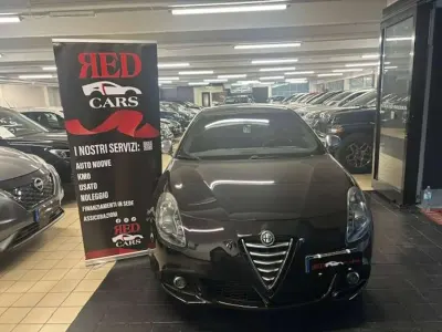 Usata Alfa Romeo Giulietta Exclusive 174 CV (127 kW) 2016 Nero Utilitaria
