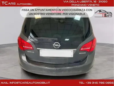 Usata Opel Meriva 95 CV (69 kW) 2014 Grigio Monovolume