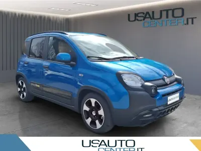 Usata Fiat Panda Cross 70 CV (51 kW) 2025 Utilitaria