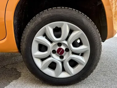 Usata Fiat Panda 86 CV (63 kW) 2017 Arancione Utilitaria