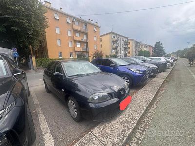 Nero Usata 2008 Seat Ibiza Utilitaria | 3000 € (Molto cara)