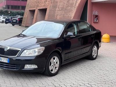 Nero Usata 2010 Skoda Octavia Ambition Berlina | 4900 € (Ottimo prezzo)