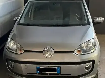 Usata VW up! 75 CV (55 kW) 2015 Grigio Utilitaria