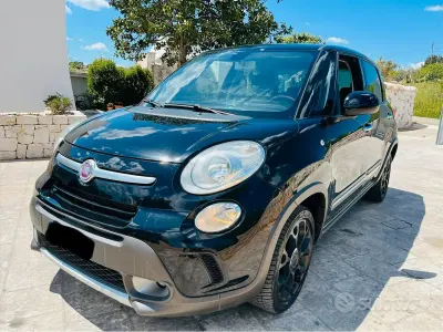 Begagnad Fiat 500L Trekking 85 HK (62 kW) 2015 Svart Minibuss