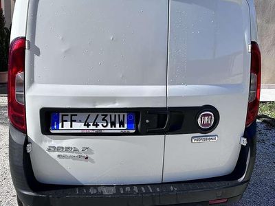 Usata Fiat Doblò Active 90 CV (66 kW) 2016 Bianco Monovolume