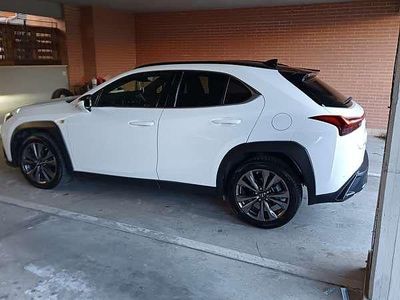 Usata Lexus UX 250h Sport Line 145 CV (106 kW) 2022 SUV