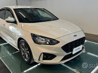 Usata Ford Focus ST-Line 125 CV (91 kW) 2022 Bianco Berlina