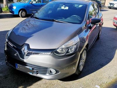Usata Renault Clio IV 90 CV (66 kW) 2013 Grigio Berlina