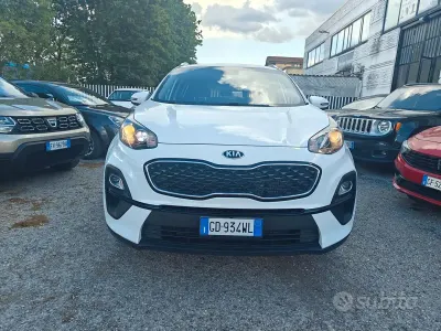 Käytetty Kia Sportage 115 HP (84 kW) 2021 Valkoinen Katumaasturi