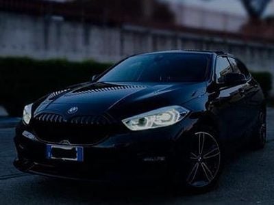 Usata BMW 118 Sport Line 136 CV (100 kW) 2021 Nero Utilitaria