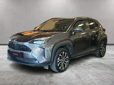 Usata Toyota Yaris Cross Trend 130 CV (95 kW) 2025 Grigio SUV