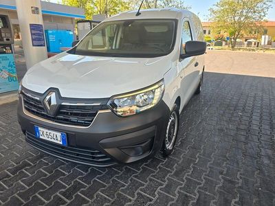 Usado Renault Express 95 CV (69 kW) 2022 Blanco Monovolumen