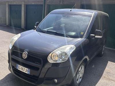 Usata Fiat Doblò Active 105 CV (77 kW) 2011 Monovolume