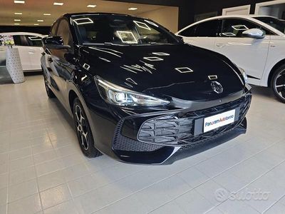 Usata MG MG3 Luxury 265 CV (194 kW) 2024 Nero Utilitaria