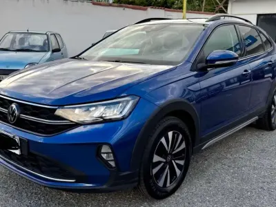 Usata VW Taigo Life 95 CV (69 kW) 2023 Blu/azzurro SUV