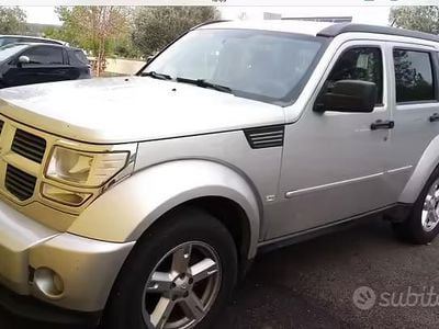 Usata Dodge Nitro 177 CV (130 kW) 2010 Grigio SUV