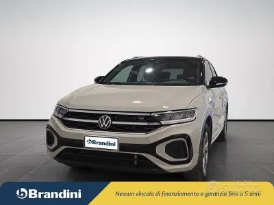 Usata VW T-Roc R-line 150 CV (110 kW) 2024 Avorio SUV