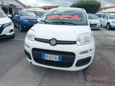 Käytetty Fiat Panda 69 HP (50 kW) 2014 Valkoinen Viistoperä