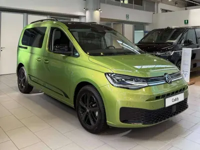 Nuova VW Caddy Edition 150 CV (110 kW) 2026 Golden greeb Monovolume