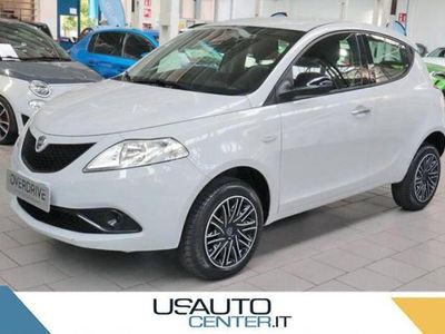 usata Lancia Ypsilon 1.2 69 cv ecochic gpl