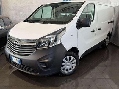Usata Opel Vivaro Edition 121 CV (88 kW) 2018 Bianco Monovolume
