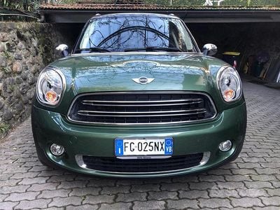 Usata Mini Countryman 111 CV (81 kW) 2016 Verde SUV
