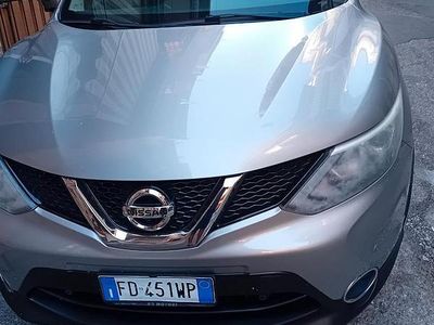 Usata Nissan Qashqai 131 CV (96 kW) 2016 Grigio SUV