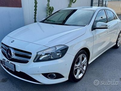 Usata Mercedes A180 109 CV (80 kW) 2015 Bianco Berlina