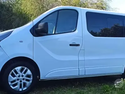Usata Opel Vivaro 125 CV (91 kW) 2017 Bianco Monovolume