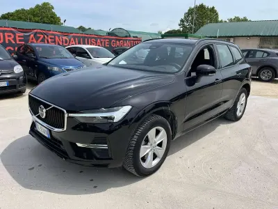 Usado Volvo XC60 197 HP (144 kW) 2022 Preto SUV